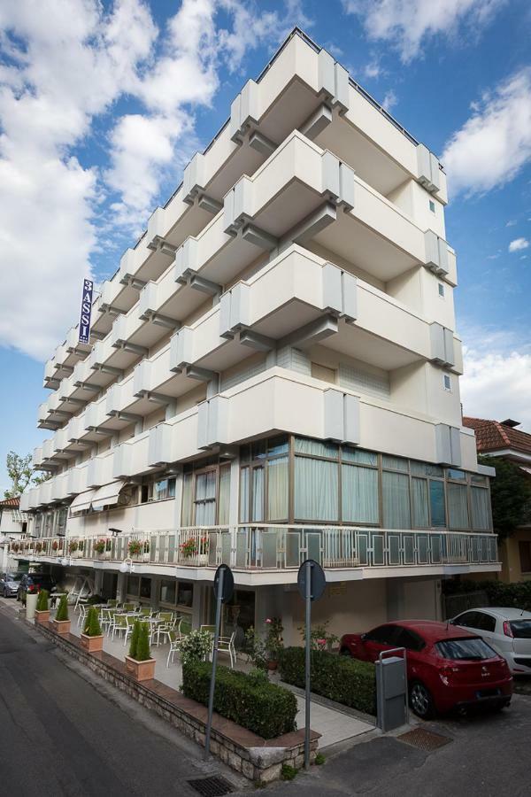 Hotel Tre Assi Rimini Exterior photo